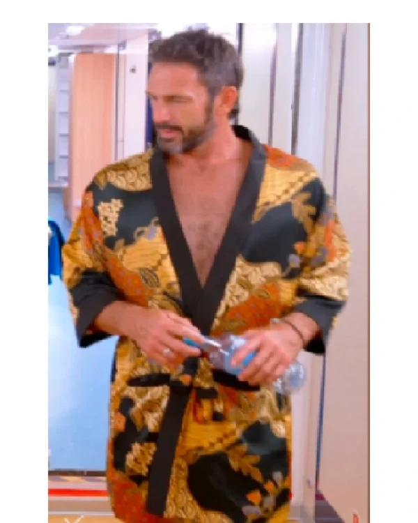 Below Deck Down Under S03 Jason Chambers Robe