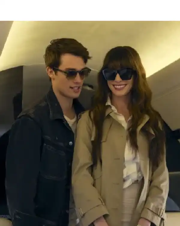 Anne Hathaway The Idea of You Trench Coat
