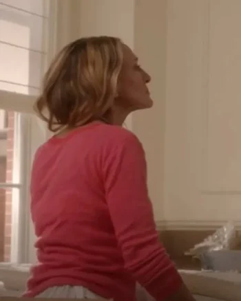 And Just Like That S03 Sarah Jessica Parker Pink Sweatshirt - Image 2