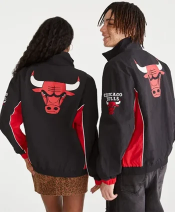 Chicago Bulls Black and Red Full-Zip Track Jacket - Image 2