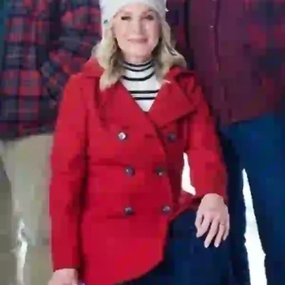 Elizabeth Mitchell The Santa Clauses Coat