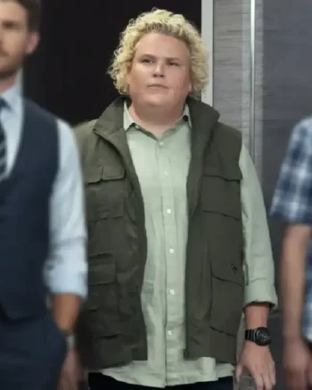 Fortune Feimster FUBAR S02 Green Vest