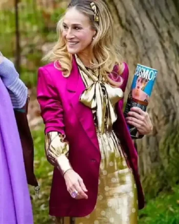 Shop Sarah Jessica Parker And Just Like That Season 2 Carrie Bradshaw Pink Silk Blazer For Sale