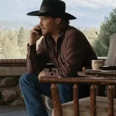 Yellowstone S05 Kayce Dutton Burgundy Shirt