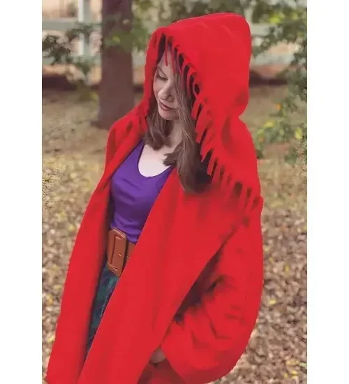 Allison Hocus Pocus Red Coat