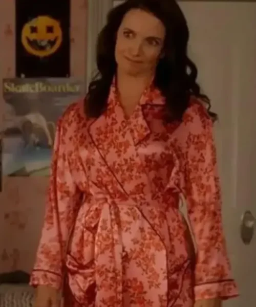 And Just Like That S03 Kristin Davis Floral Print Robe
