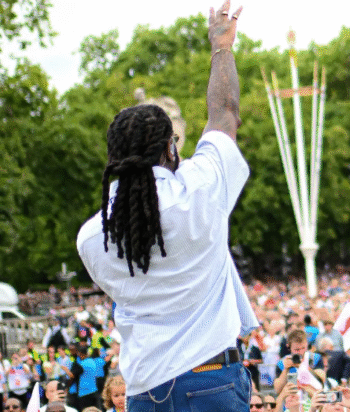 Burna-Boy-UEFA-Womens-EURO-2025-Victory-Parade-Celebration-Graphics-White-Shirt_