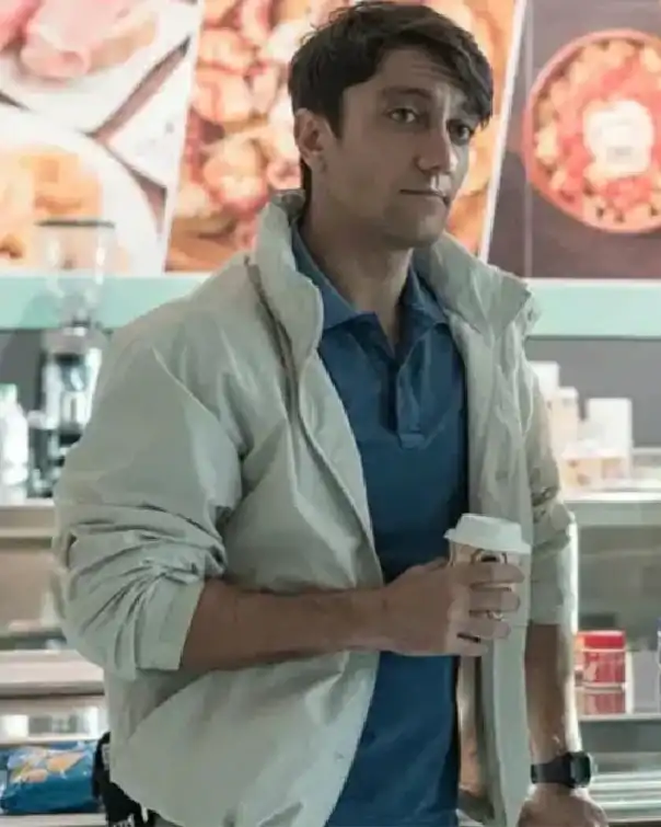 Ramón Ródenas A Widow’s Game White Jacket