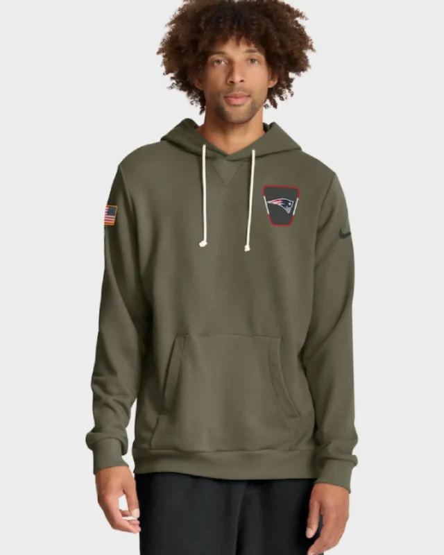 New England Patriots 2025 Salute To Service Hoodie