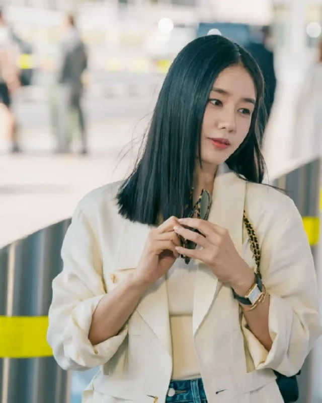 Ahn Eun-jin Genie, Make a Wish S01 Off-White Blazer