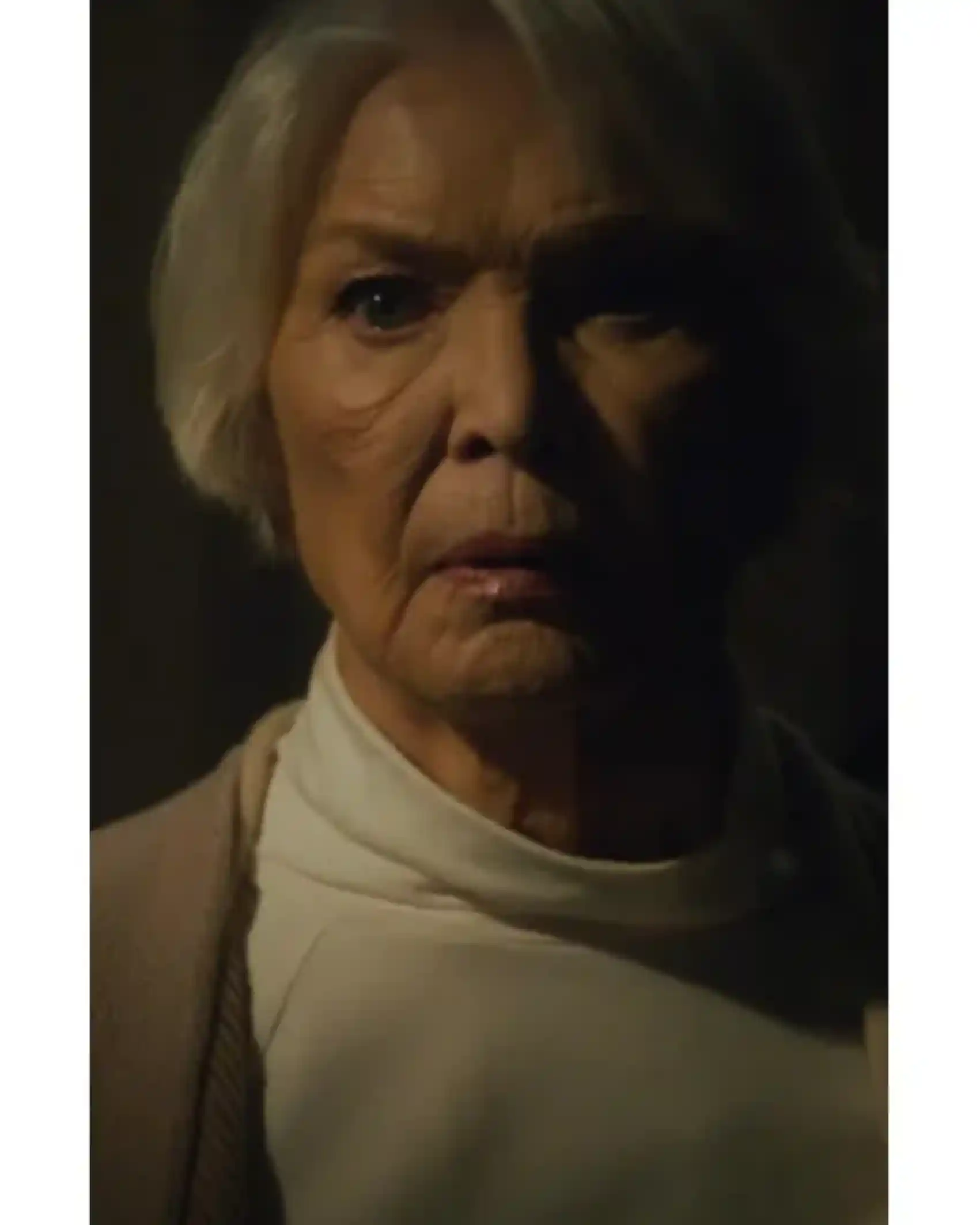 Buy Ellen Burstyn The Exorcist Believer Chris MacNeil Tan Wool Coat Sale