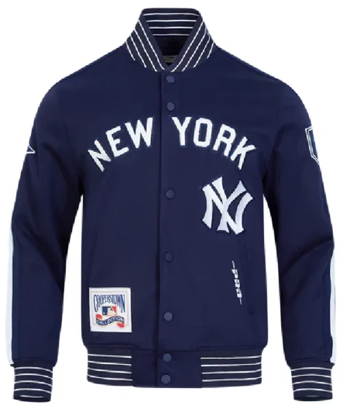 Buy New York Yankees Cooperstown Logo Pro Game Day Men's Double Knit Jacket