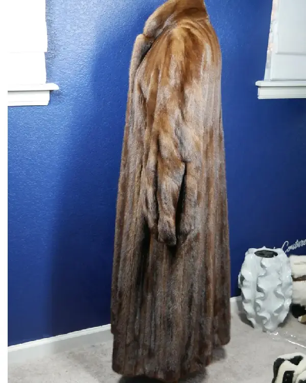 Classic Full Length Mink Fur Coat sitee