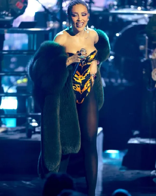 Doja Cat Fur Rock Hall Ceremony