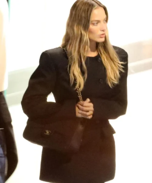 Margot Robbie Black Blazer