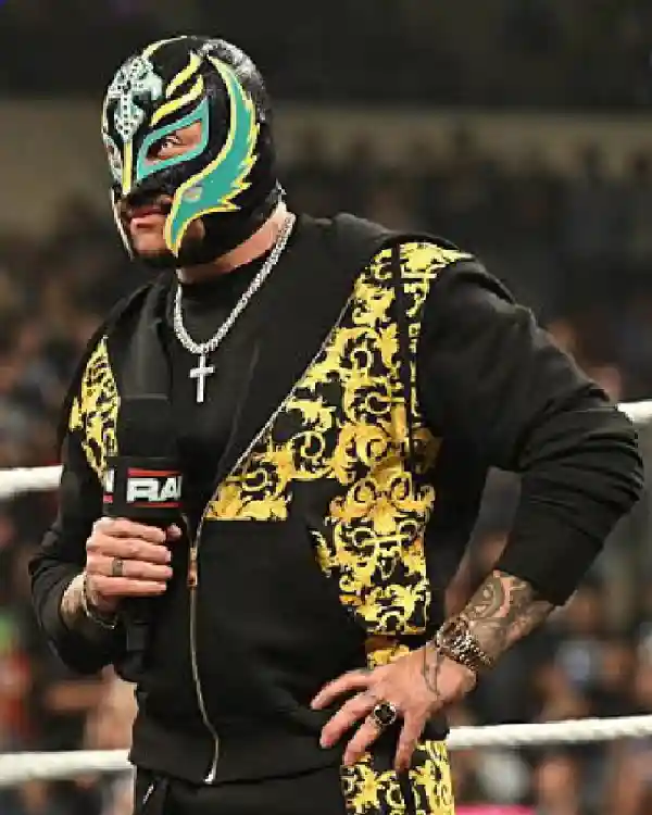 Rey Mysterio returns Monday Night RAW Zip-Up Hoodie