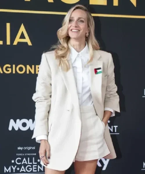 Sara Drago Call My Agent Photocall Blazer