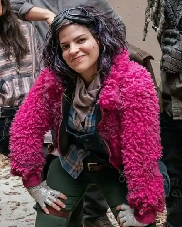Shop Paola Lazaro The Walking Dead Season 10 Juanita Princess Sanchez Pink Fur Cropped Jacket