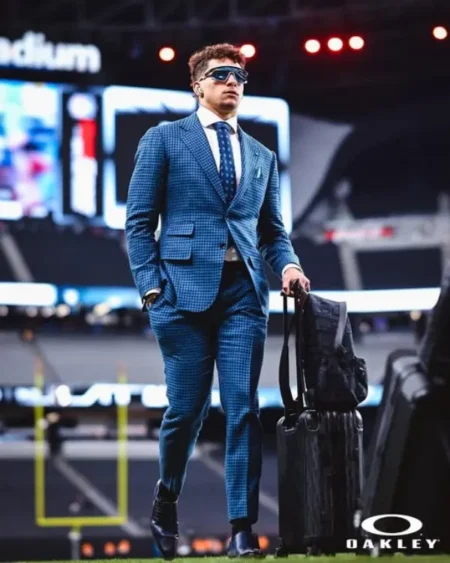 Shop Patrick Mahomes Super Bowl Lix Blue Plaid Suit Sale