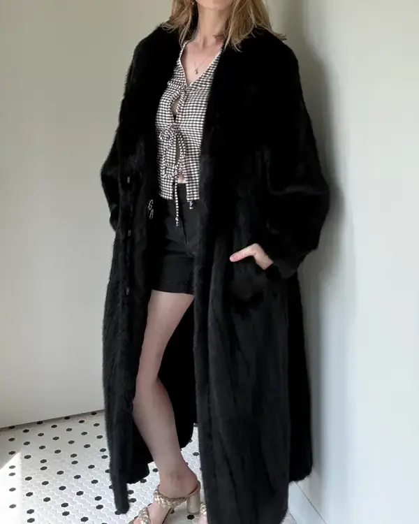 Vintage Black Mink Fur Coat