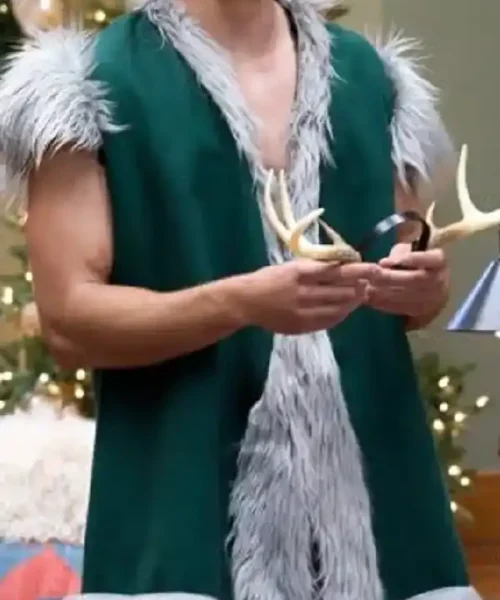 Finding Mr. Christmas Green Costume