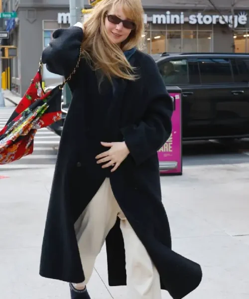 Jennifer Lawrence Black Coat