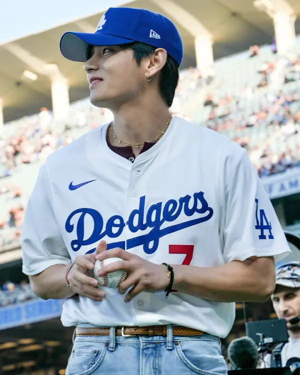 Kim Taehyung V Dodgers Jersey