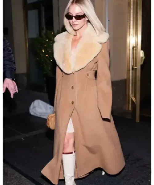 NYC Sydney Sweeney Brown Fur Coat