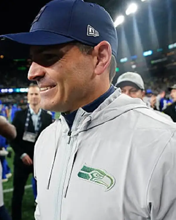 Nike Men’s Blue Seattle Seahawks Rivalries Collection Sideline Anorak