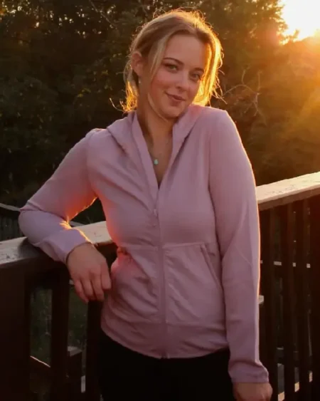 Nina Jarvis The Beast In Me S01 Brittany Snow Lilac Full Zip Hoodie Sweatshirt