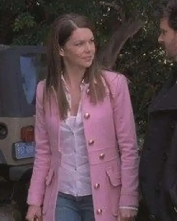 Shop the Lauren Graham Gilmore Girls Tv Series S04 Pink Wool