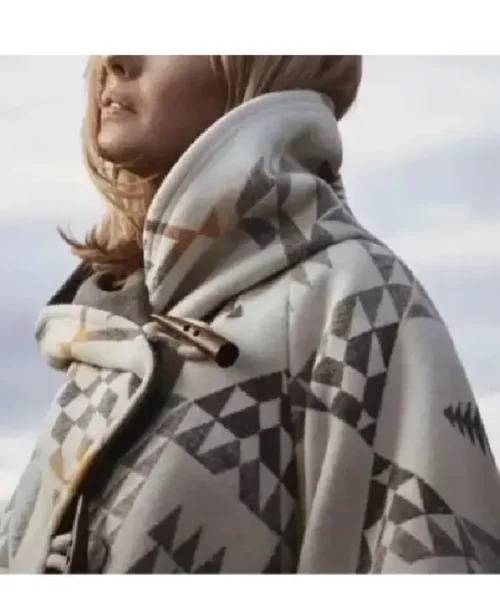 Yellowstone Kelly Reilly White Poncho Cloak Coat