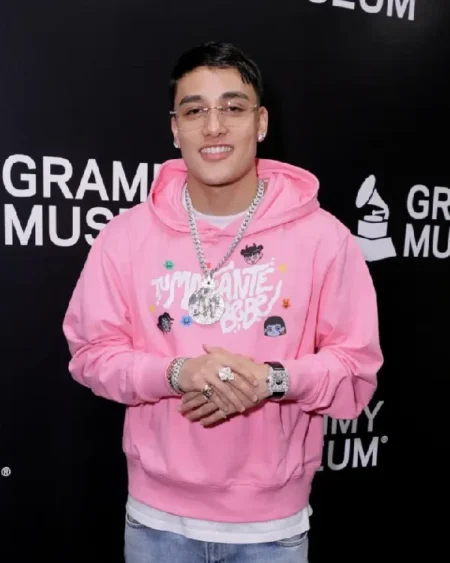 El Malilla Spotlight 2025 Pink