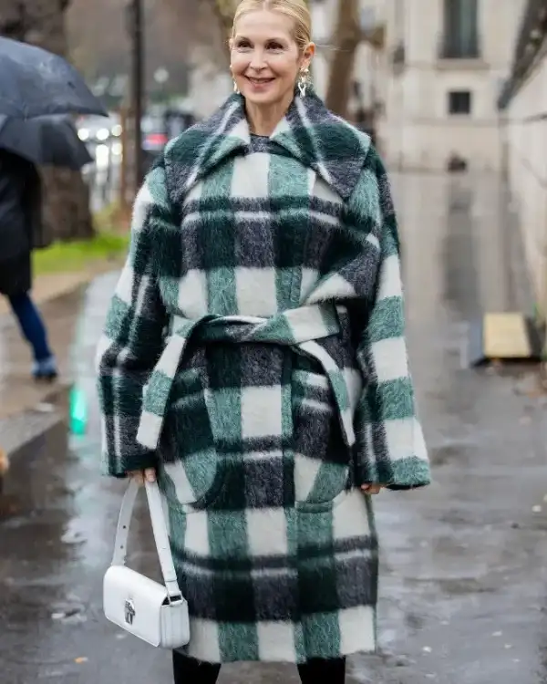 Kelly Rutherford Paris Fashion Week 2026 Wrap Coat