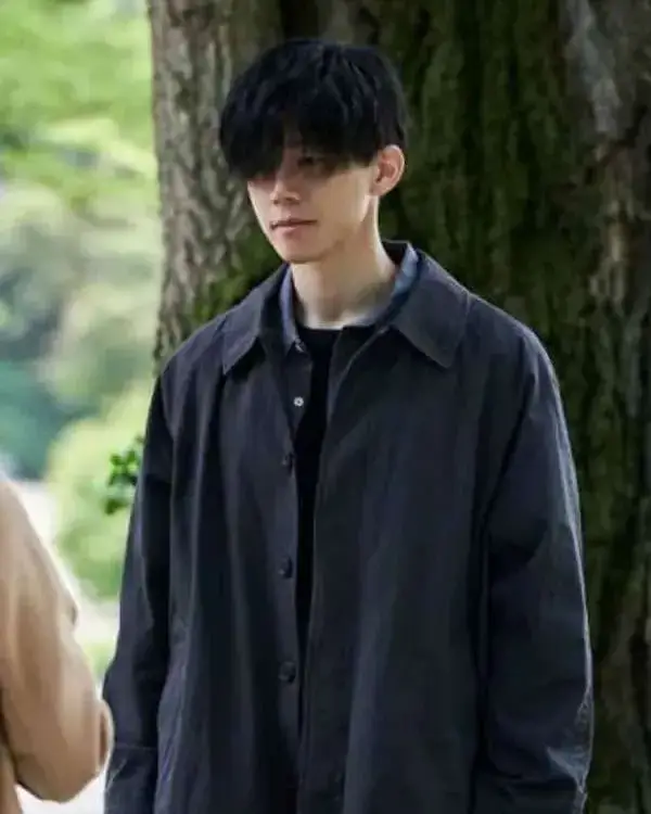 Kim Mu-yeol The Old Woman with the Knife Black Coat