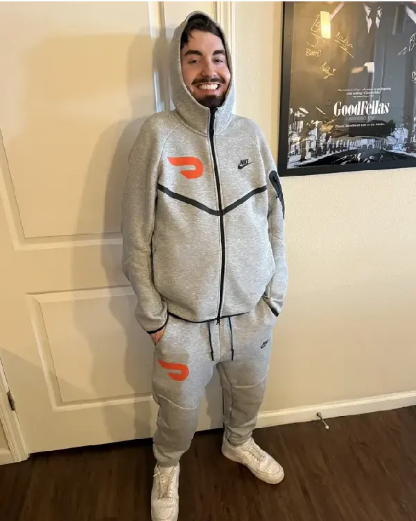 Nike Tech Fleece Tracksuit with DoorDash logo