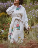 Shop Debra Barone Everybody Loves Raymond Tiptoe Thru the Tulips Robe White