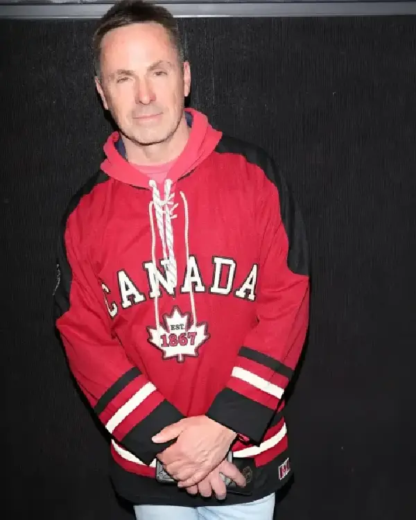 William DeVry CANADA Hoodie